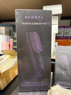 Numoya Portable Straightener Brush