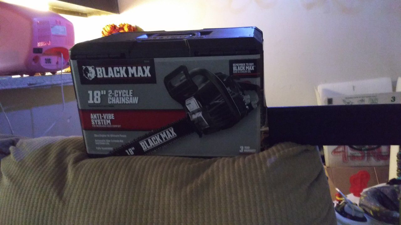 Black max chainsaw 2 cycle