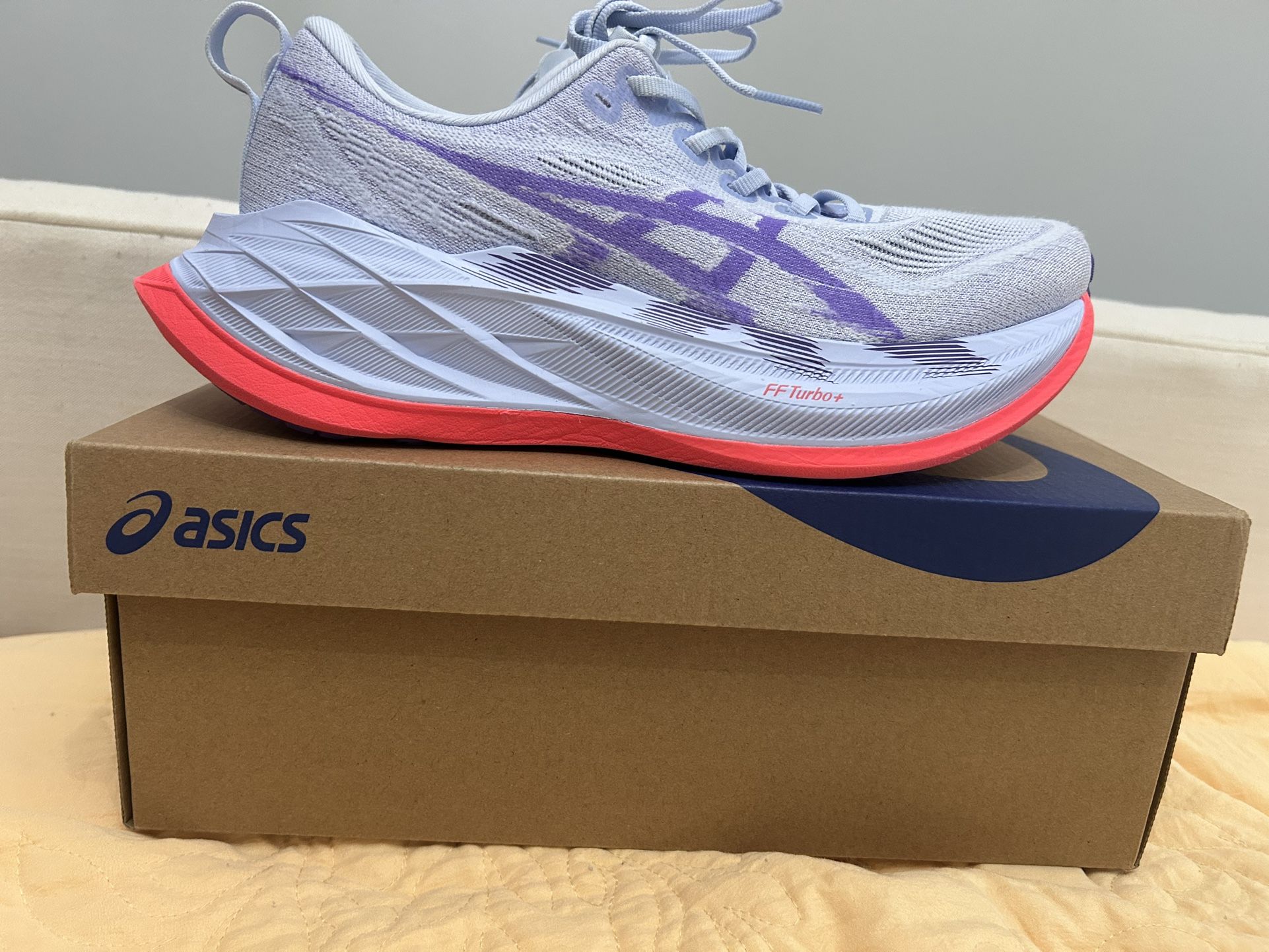 ASICS SUPERBLAST 2