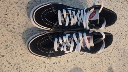 Vans SK8-Hi Black White High-Top Sneakers
