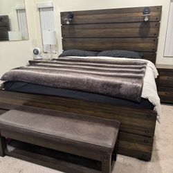 Bedroom Set 