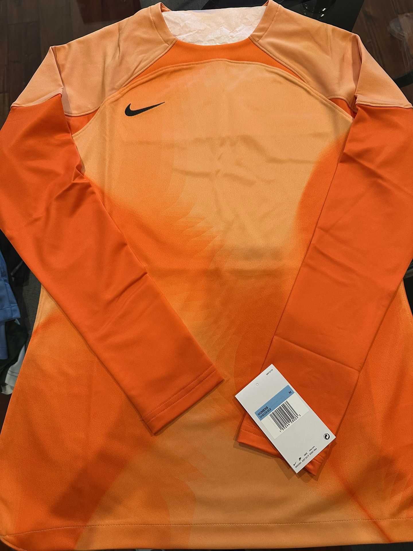Women’s Nike Goalkeeper Size Medium