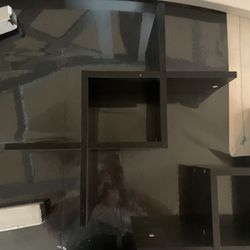 Criss Cross Wall Mount