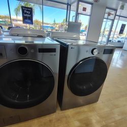 LG Front Load Washer & Gas Dryer With Steam Function 