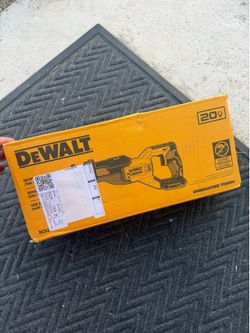 Brand new 20-volt Max Variable Speed Brushless Cordless Reciprocating Saw (Battery Not Included)
