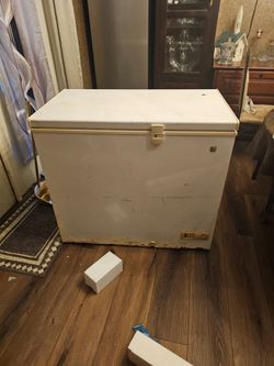 Deep freezer