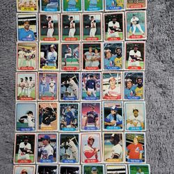 1982 Fleer Baseball Lot Featuring Stars, Rookies & Hall of Famers.
