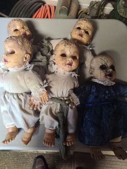 Halloween dead dolls