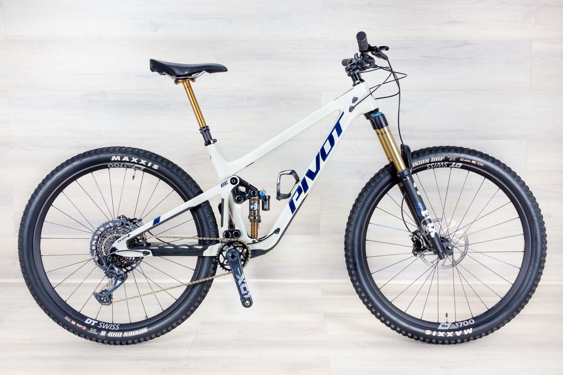 Pivot Switchblade Pro X01 Bike , Size - Large, Full carbon full suspension MTB