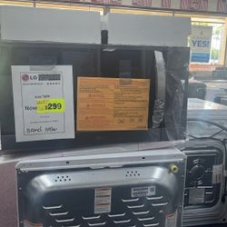 Microwave Black Stainless New Open Box 