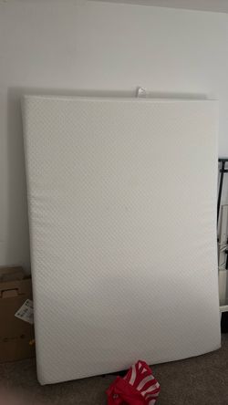 FULL SIZE MATTRESS NEW-LIKE CONDITION
