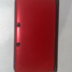 Nintendo 3DS XL (with Games And Charger
