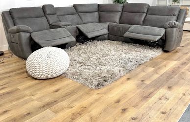 Costco Power Reclining Sectional – Like New