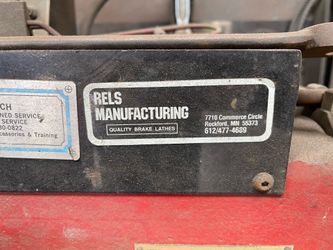 Brake lathe