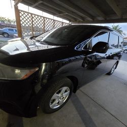 2016 Nissan Quest SV