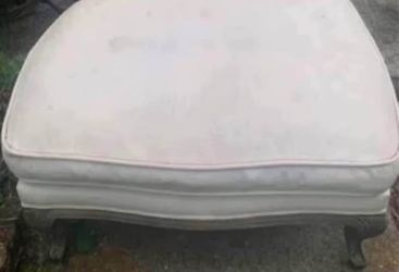 Upholstered Bedroom Bench