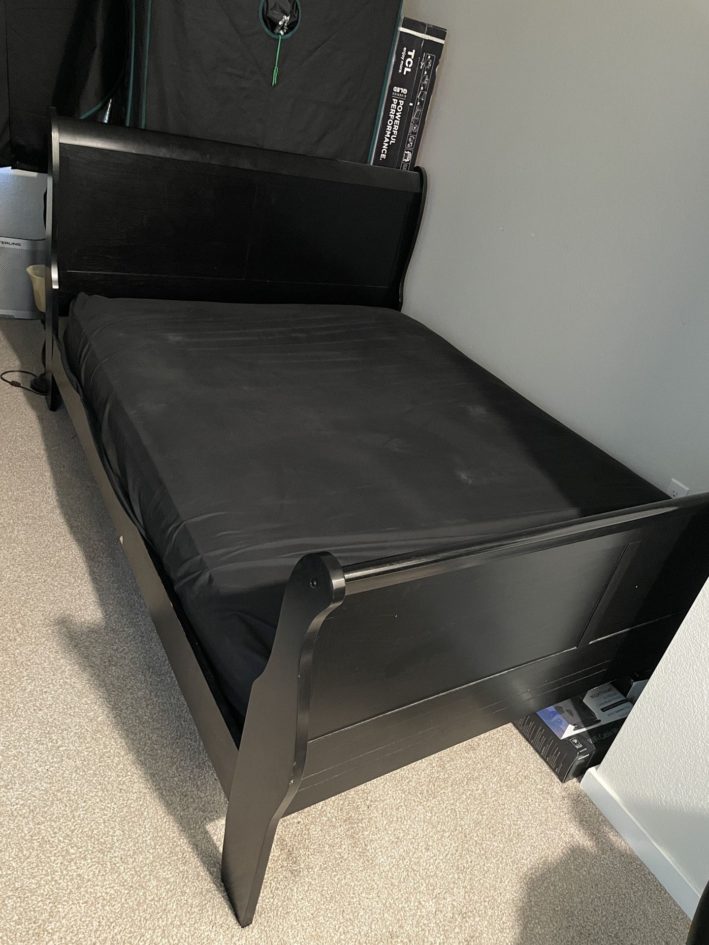 Bed Frame (Black, Wood, Queen size)
