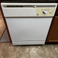 Used dishwasher 