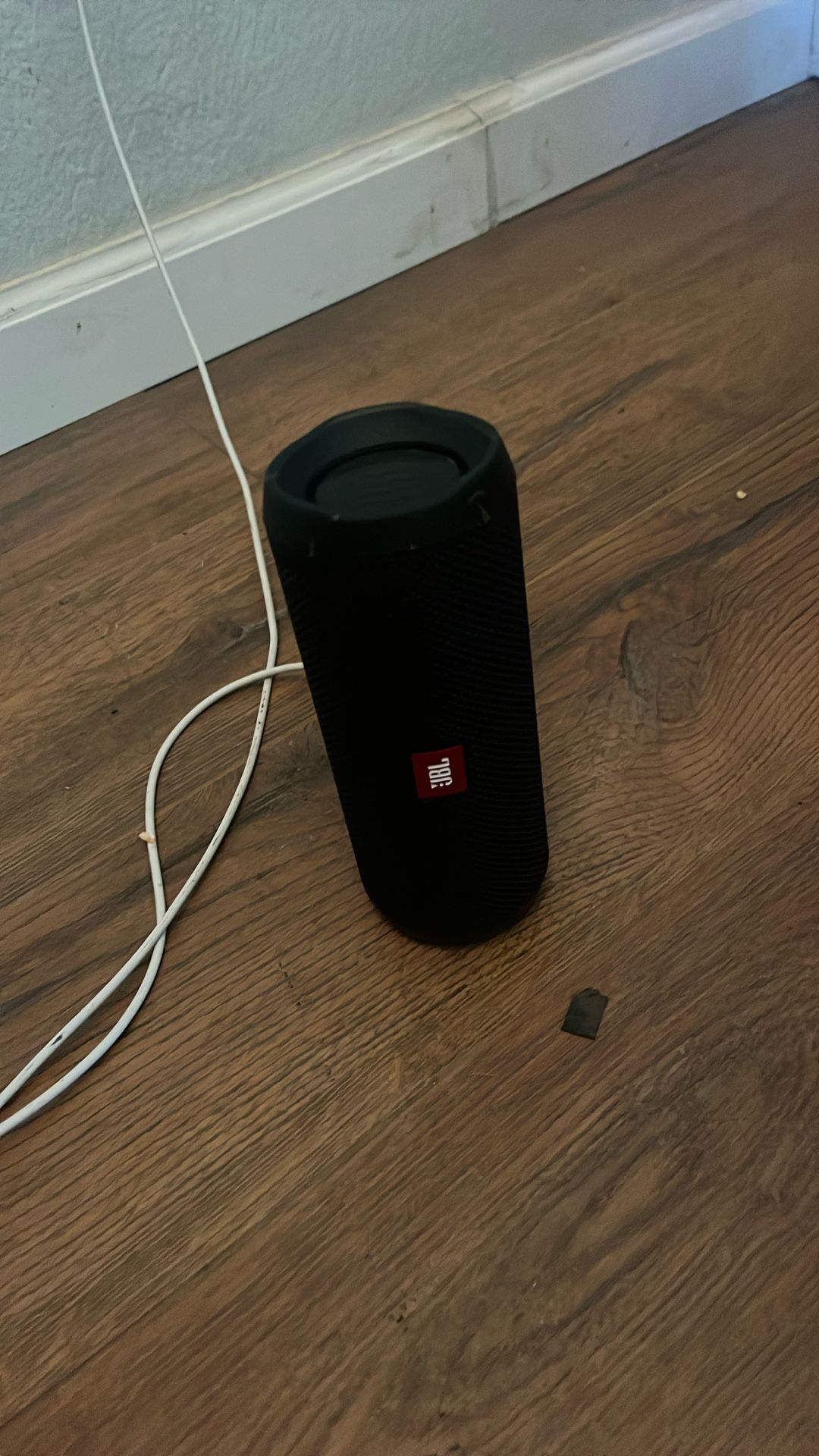 Jbl speakers blue tooth,