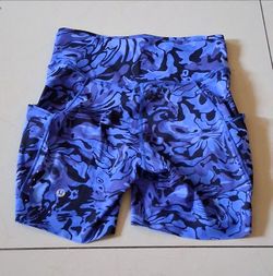 Lululemon fast and free shorts size 6