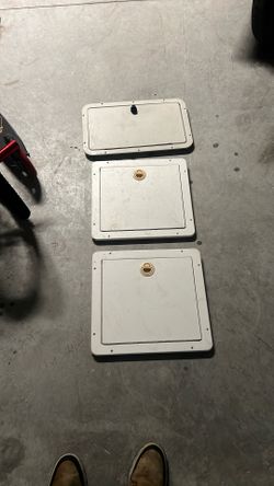 Boat hatch 3