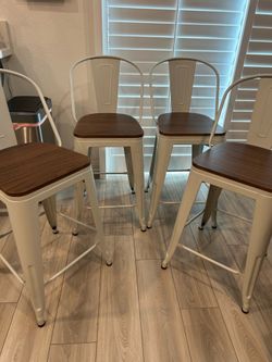 Set of 4 counter height barstools