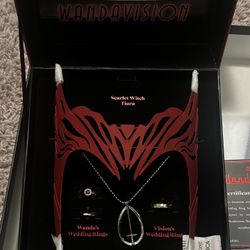 Marvel Wanda Vision Tiara Crown Collector Set