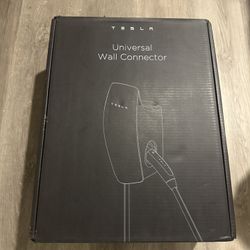 Tesla Universal Wall Connector 