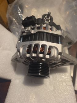 New alternator for Hyundai accent L4 1.6