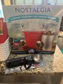 Ice cream maker