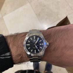 Authentic TAG Heuer Aquaracer 300M quartz watch
