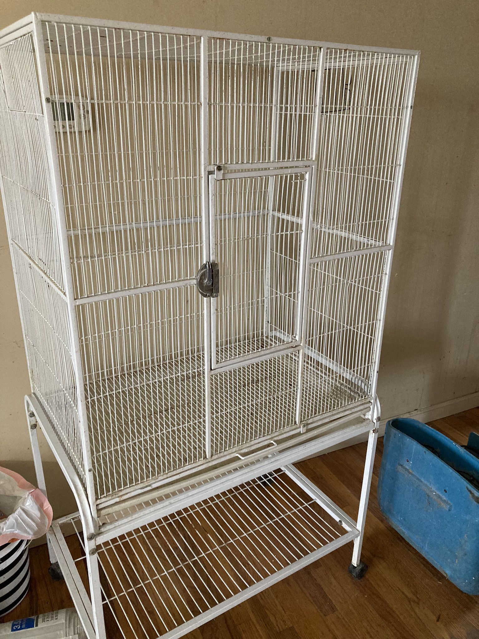 Large Bird Cage With Stand