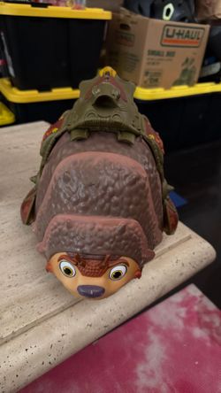 Disney princess Raya Tuk tuk