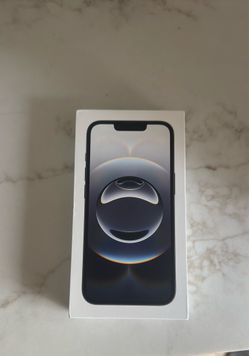 iPhone 16e
