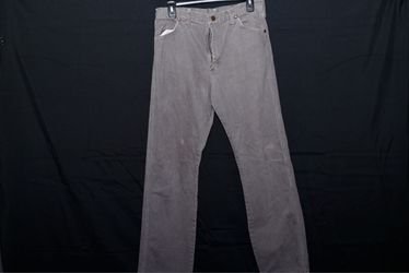 32x32 Wrangler Jeans