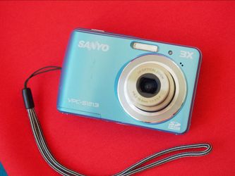 Sanyo VPC-S1213 Digital Camera