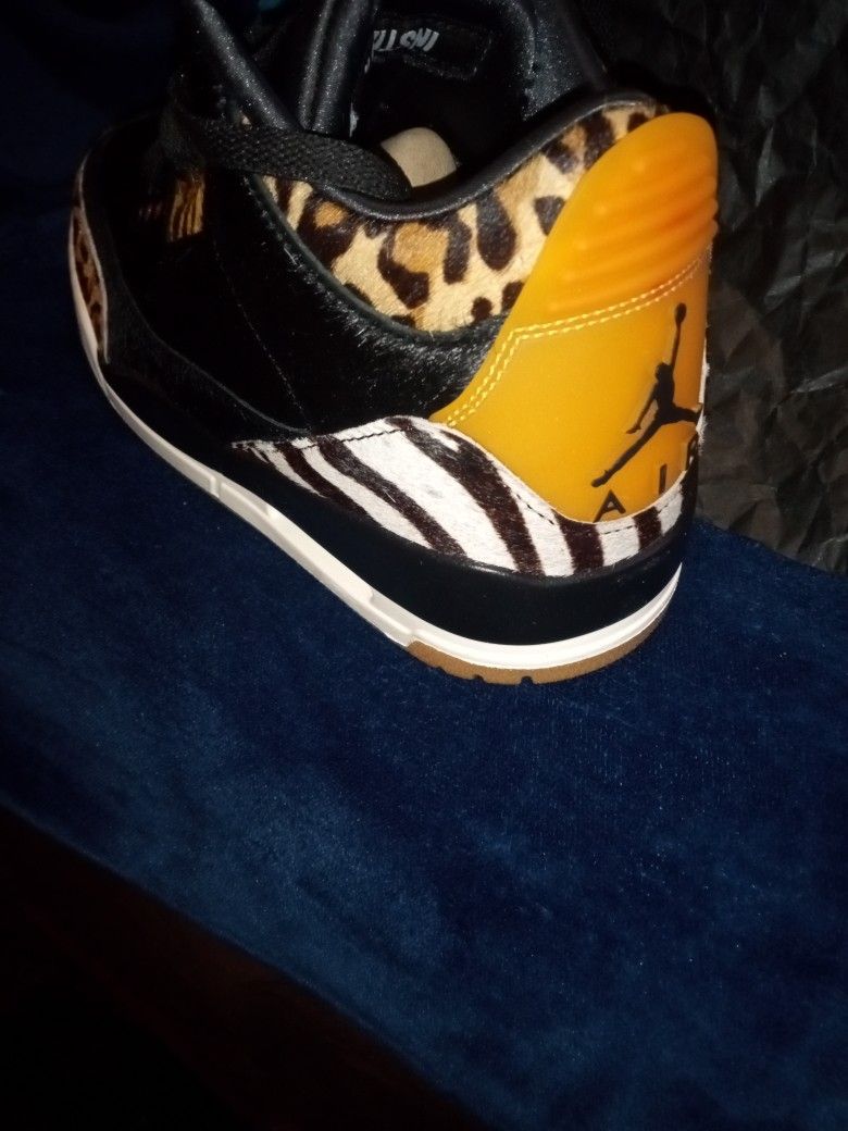 Retro 3 Animal. (Rare)