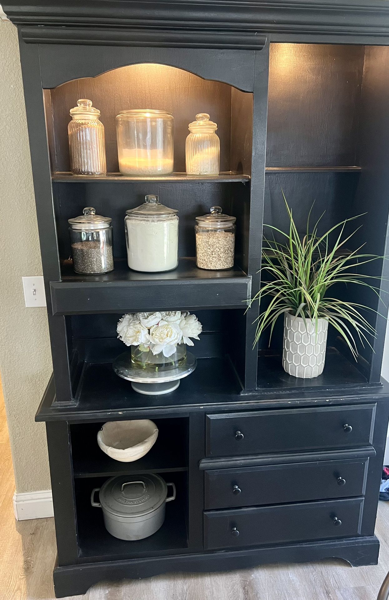 Cute Modern Hutch
