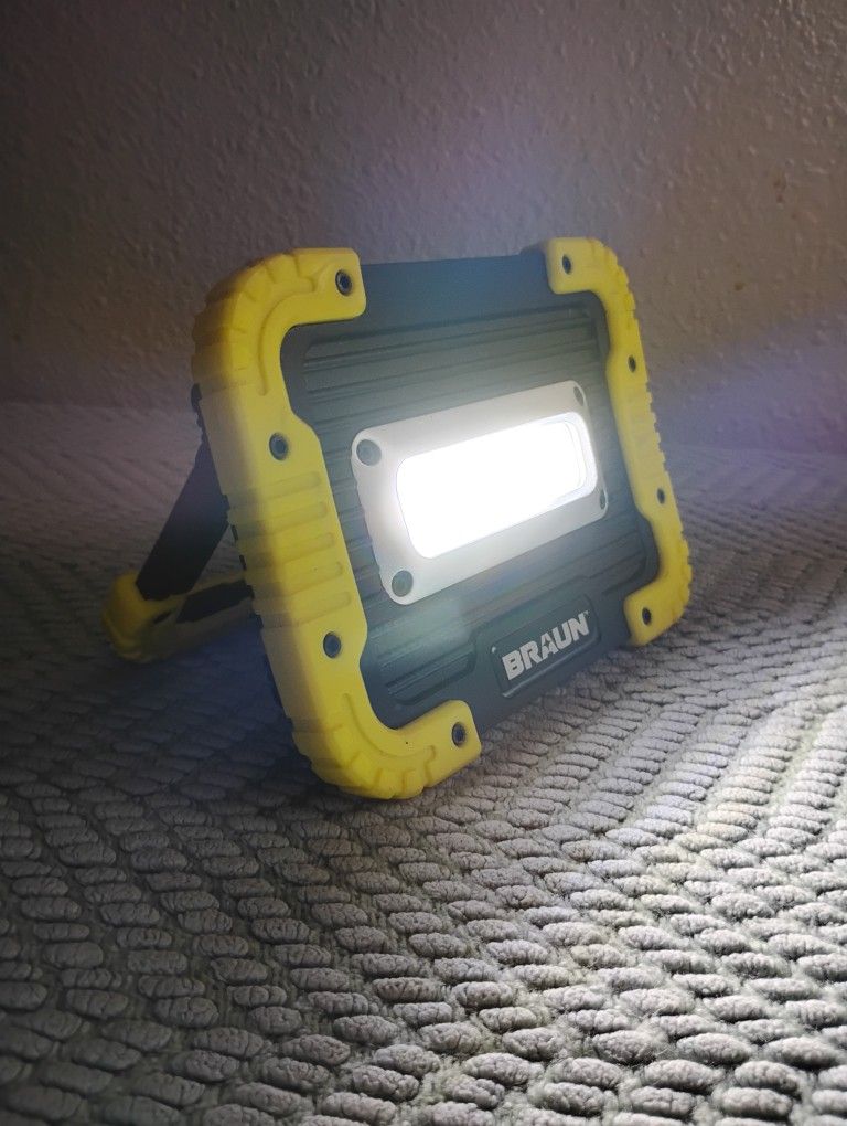 Braun Led Light