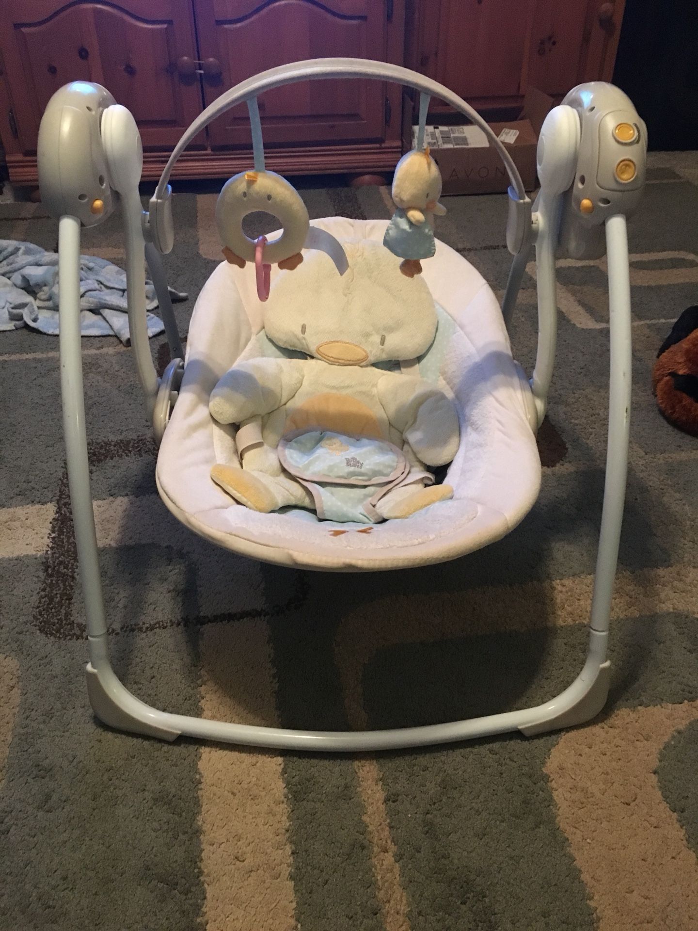 Baby swing