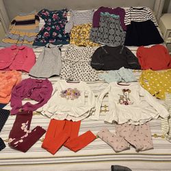 Lot Of Baby Girl 5t Clothes 