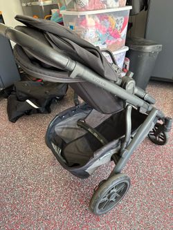 Uppababy Vista V2