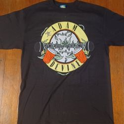 Adam Devine Comedian Actor Tour Size Medium Shirt Signed Autographed 2017 Weird Life