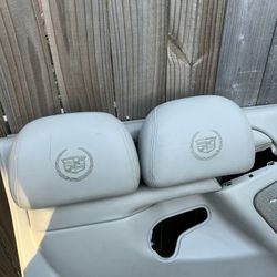 02 escalade captain seat head rest