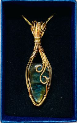 Labradorite Wire-Wrapped Pendant