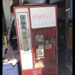 Coke Machine Cooler Vintage