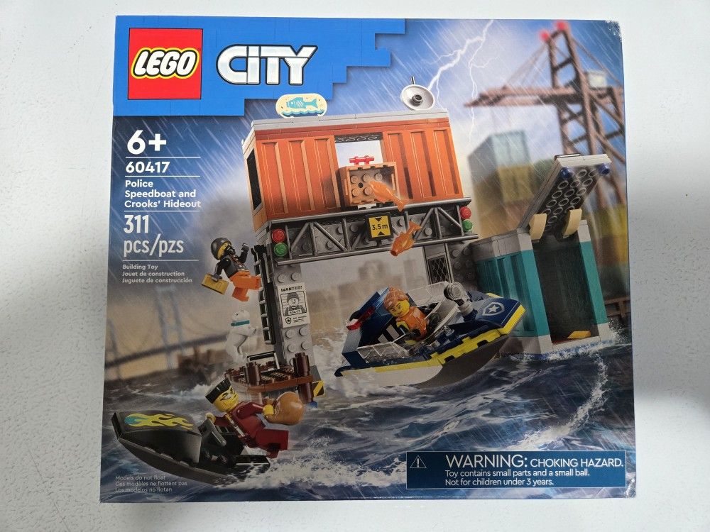 NEW LEGO CITY POLICE SPEEDBOAT CHASE AND CROOKS' HIDEOUT 60417