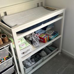 Free Changing Table And A Bag Of Boys 18-24 Months Clothes- Must Take All