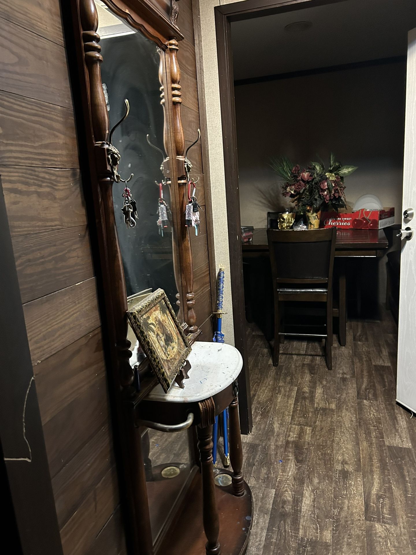 Foyer Vanity