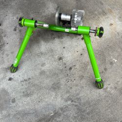 kinetic road machine fluid indoor bicycle 